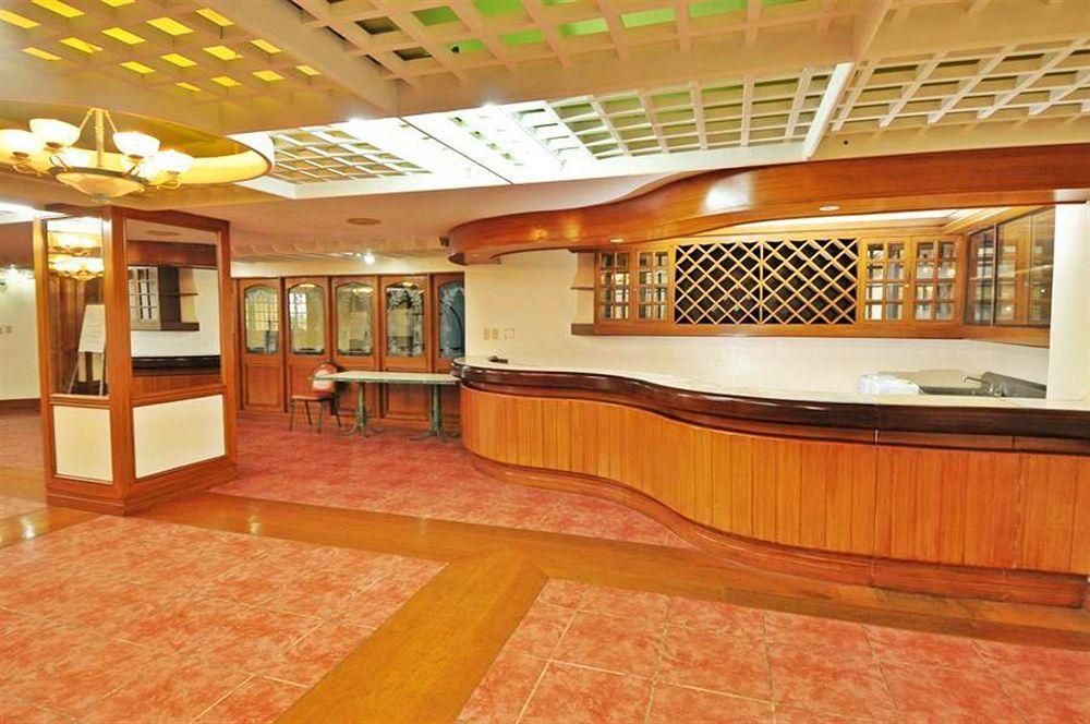 Sunrise Holiday Mansion Tagaytay City Exterior foto