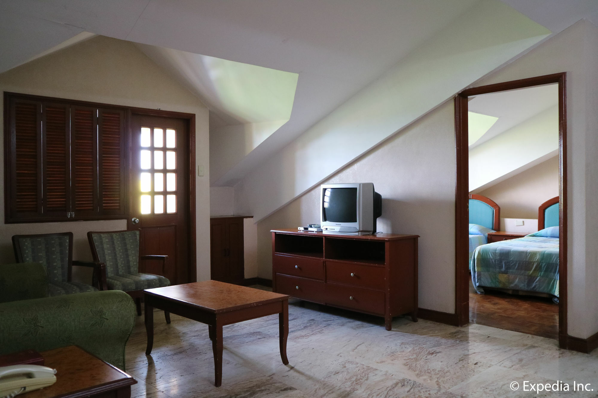 Sunrise Holiday Mansion Tagaytay City Exterior foto